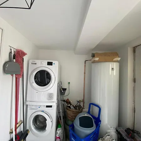 ヴィラ Maison Le Clos Joly Near Train Station 3 Bedrooms レ・サ​​ーブル・ドロンヌ