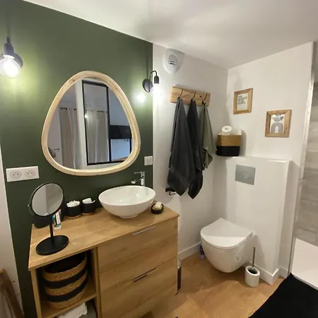 Maison Le Clos Joly Near Train Station 3 Bedrooms * レ・サ​​ーブル・ドロンヌ