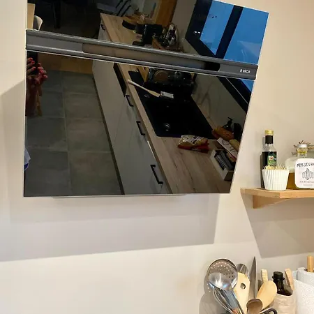 ヴィラ Maison Le Clos Joly Near Train Station 3 Bedrooms レ・サ​​ーブル・ドロンヌ