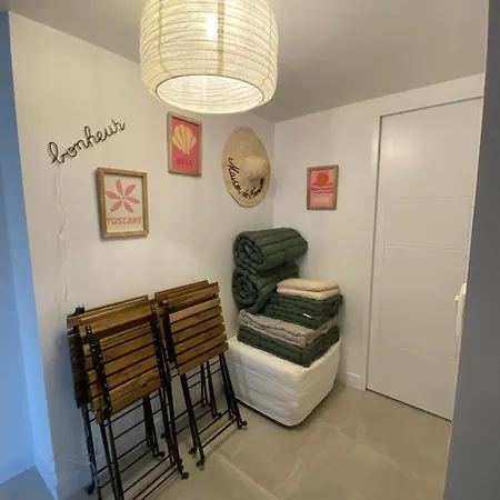 Maison Le Clos Joly Near Train Station 3 Bedrooms ヴィラ レ・サ​​ーブル・ドロンヌ